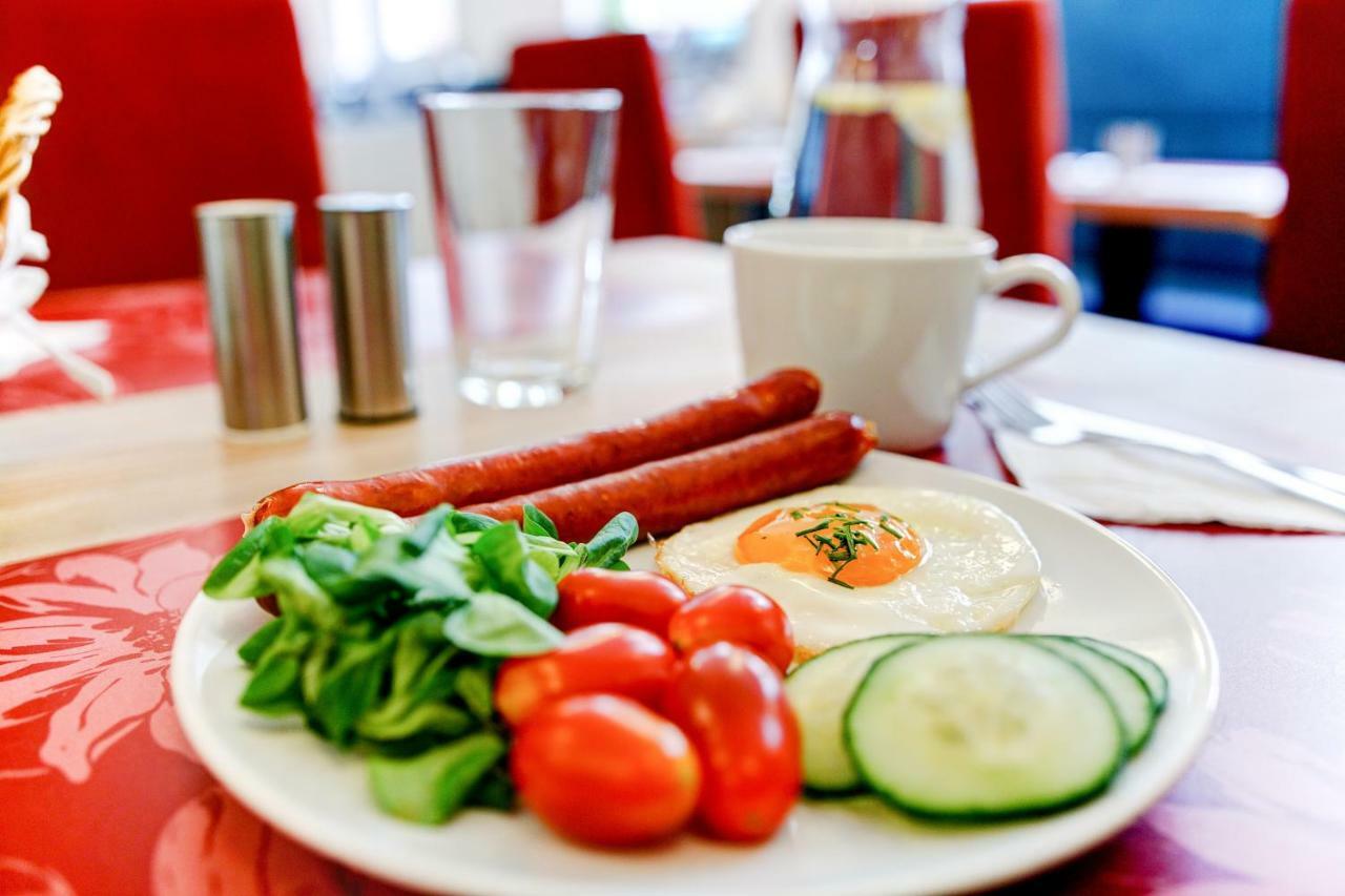 Hotel Koflík Strakonice Eksteriør billede